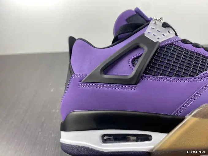 (Friends Retro LN4 4 Purple and Jordan Scott Family) 766296 Travis 0429